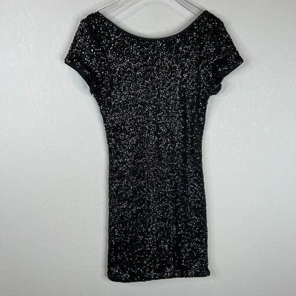 BLACK Mini Dress Small Black Sequined Short Sleeve Open Back Cocktail - Picture 1 of 12